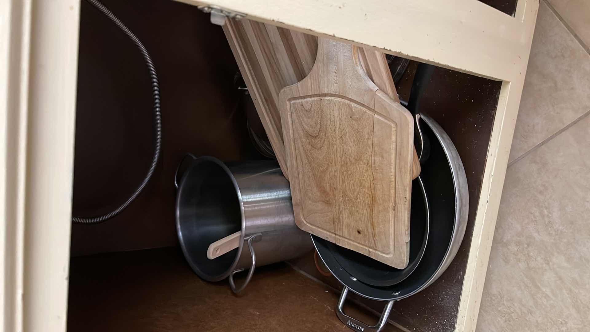 Photo 1 of CONTENTS OF CUPBOARD, POTS AND PANS, PLASTIC STORAGE CONTAINERS