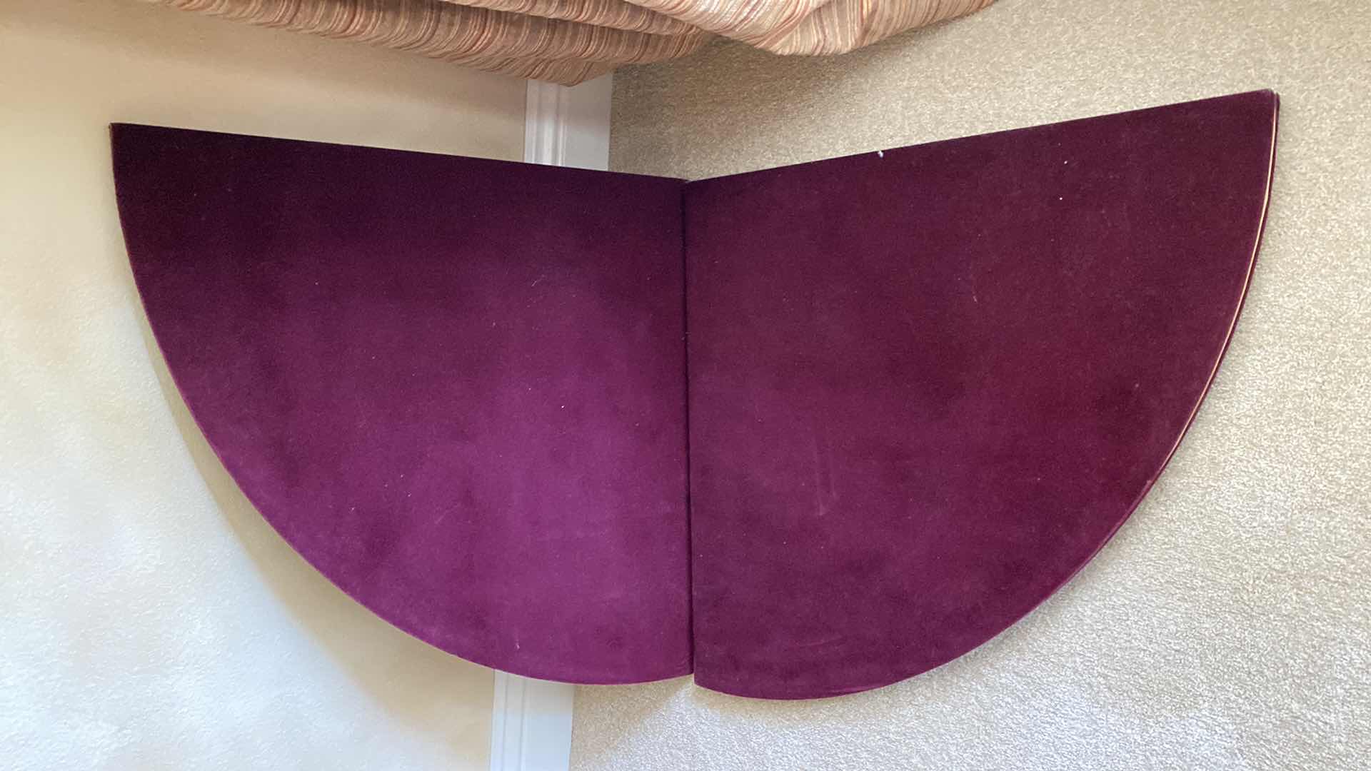 Photo 1 of ROUND BEVELED EDGE GLASS TABLE WITH SILVER METAL BASE AND 5 CHAIRS 54” H29” AND TABLE PROTECTOR