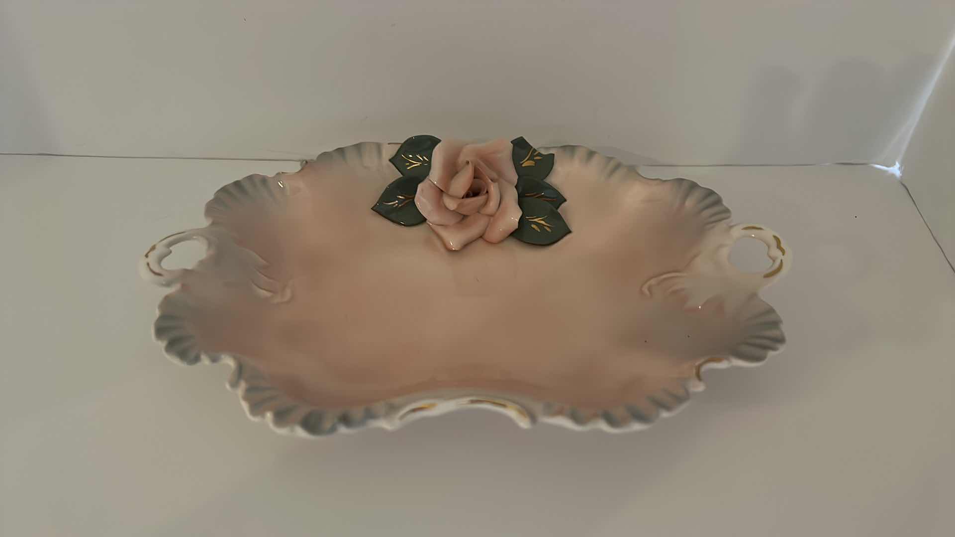 Photo 1 of VINTAGE PORCELAIN DISH 9” FLORENCE PASADENA CALIFORNIA