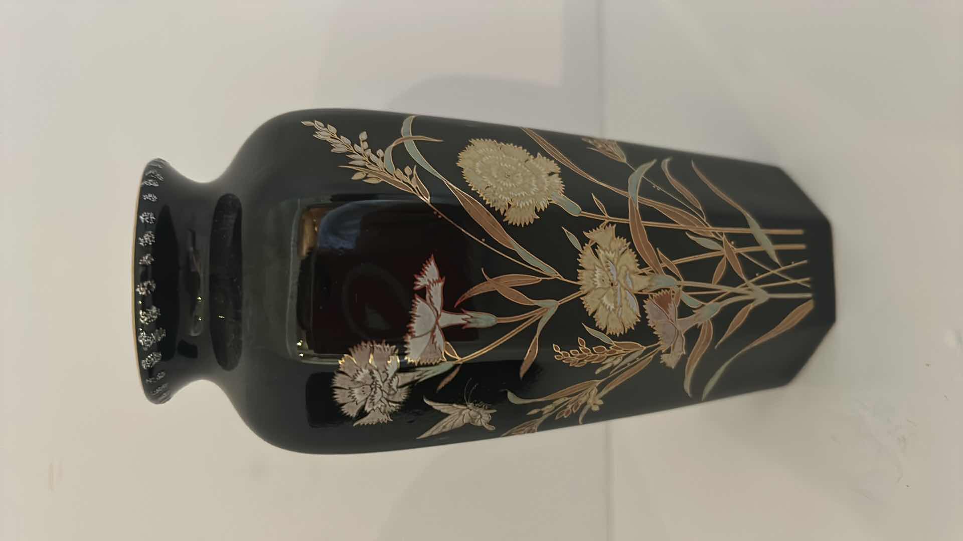 Photo 1 of RARE VINTAGE BUDDHA TRIPTYCH PORTABLE SHRINE/ALTAR H7” AND VASE FROM ITALIAN IMPORTS