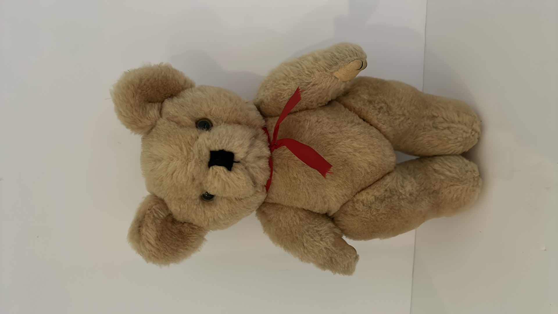 Photo 1 of VINTAGE WANGS INTERNATIONAL ARTICULATED BEAR H11”