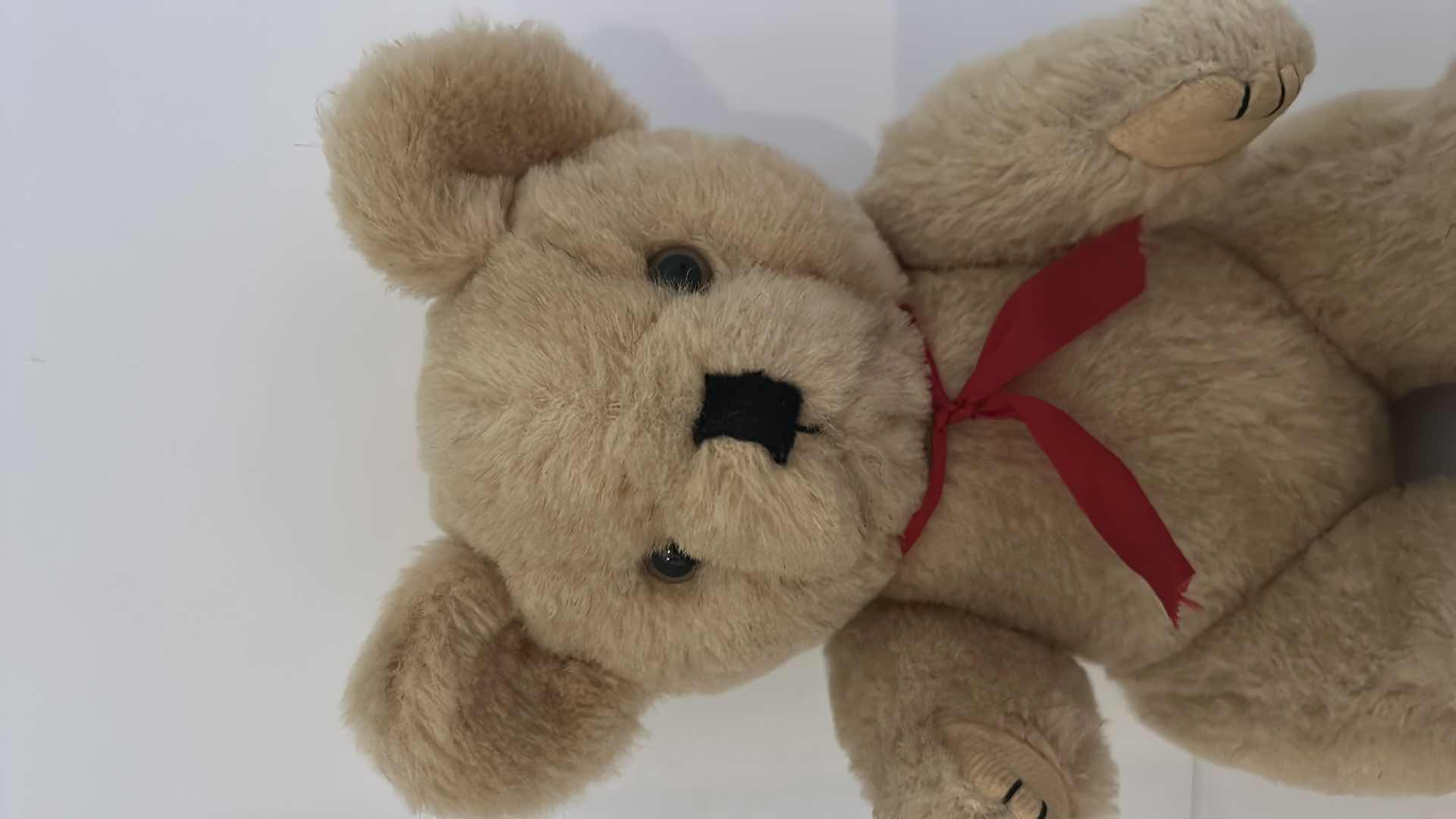 Photo 1 of VINTAGE WANGS INTERNATIONAL ARTICULATED BEAR H11”