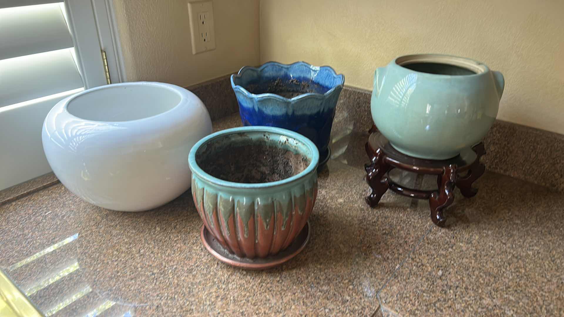 Photo 1 of 4 CERAMIC PLANTERS (TALLEST  7.25”)