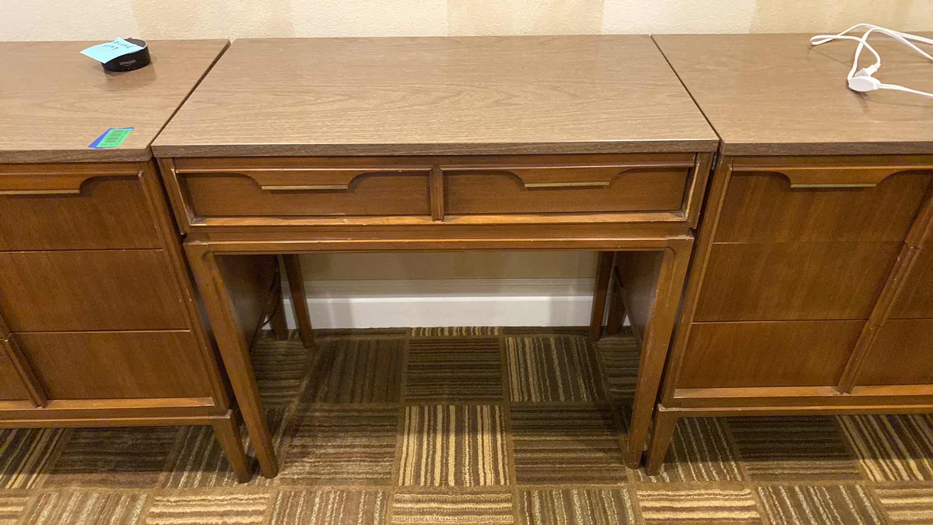 Photo 1 of MID CENTURY MODERN KEN-HILL 1 DRAWER DESK 32” X 18” H31” (2 MATCHING DRESSERS AVAILABLE ALL SOLD SEPARATELY)