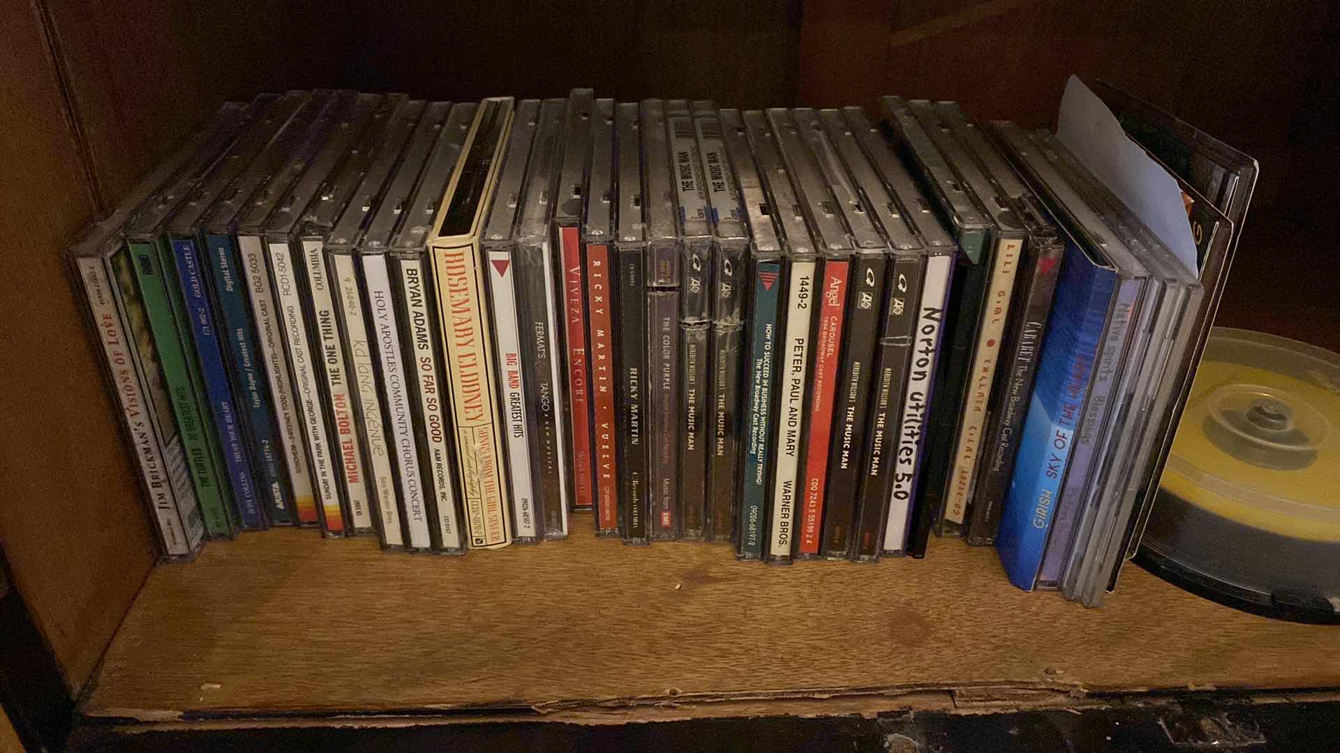 Photo 1 of CD ASSORTED VARIOUS ARTISTS