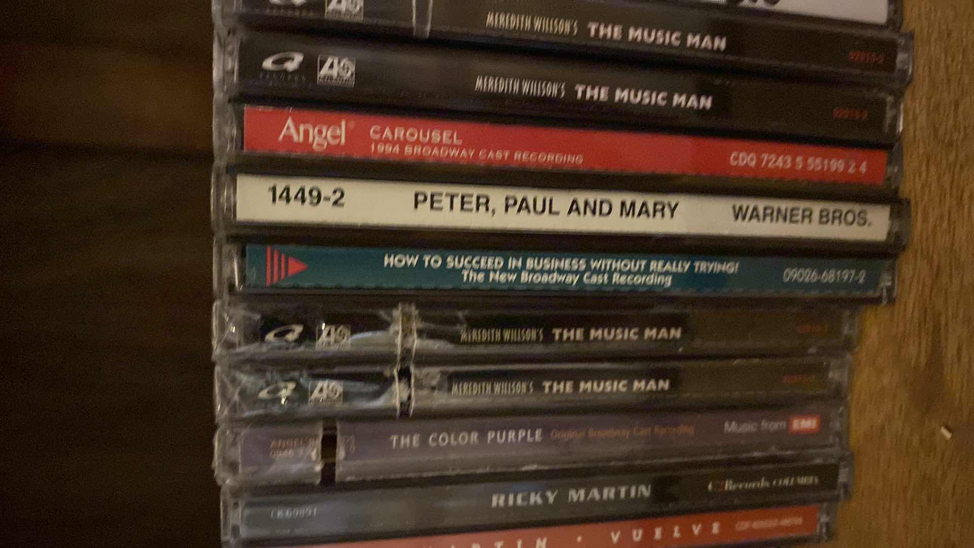 Photo 1 of CD ASSORTED VARIOUS ARTISTS