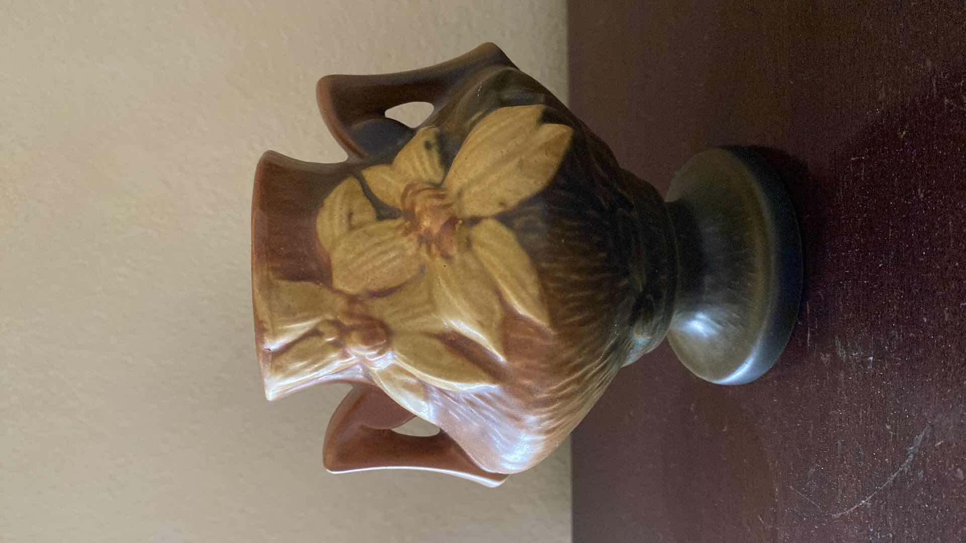 Photo 1 of VINTAGE ROSEVILLE POTTERY CLEMATIS  DOUBLE SIDED VASE 188-6” H6.5”