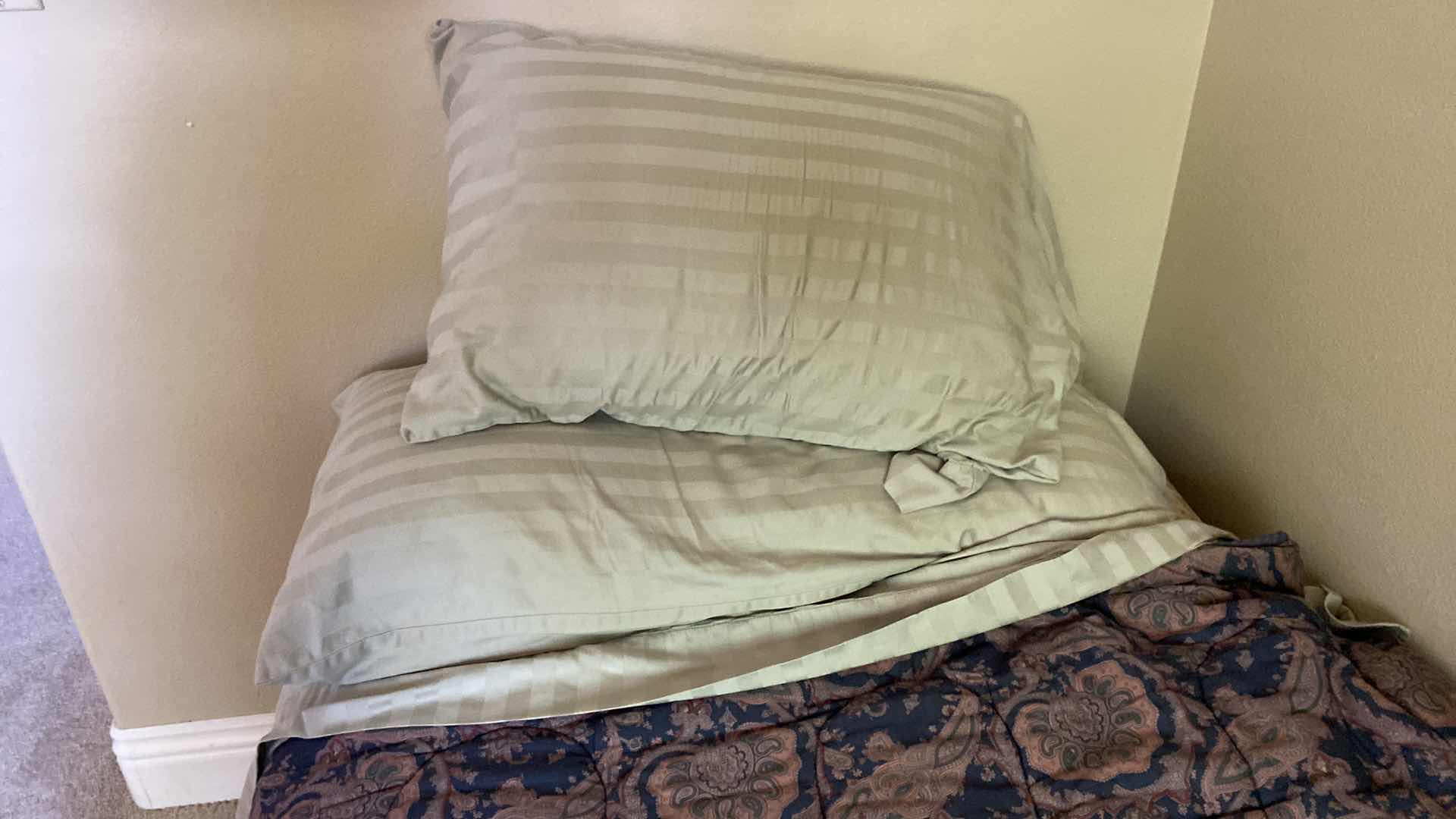 Photo 1 of FULL/QUEEN PAISLEY COMFORTER WITH GREEN QUILT SHEETS AND BED SKIRT