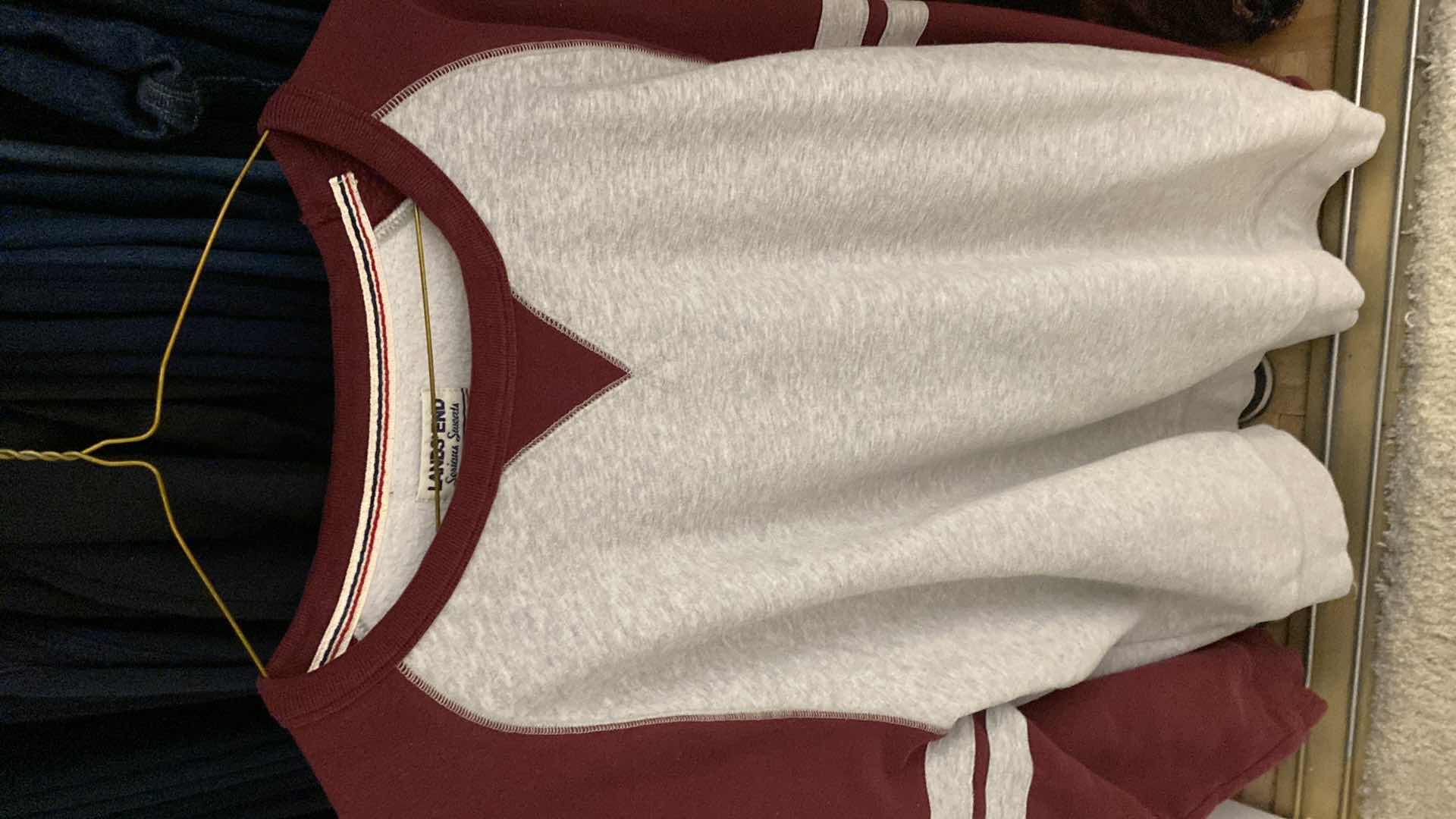 Photo 1 of LEFT TOP SIDE CLOSET MENS SWEAT SHIRTS SIZE XXL