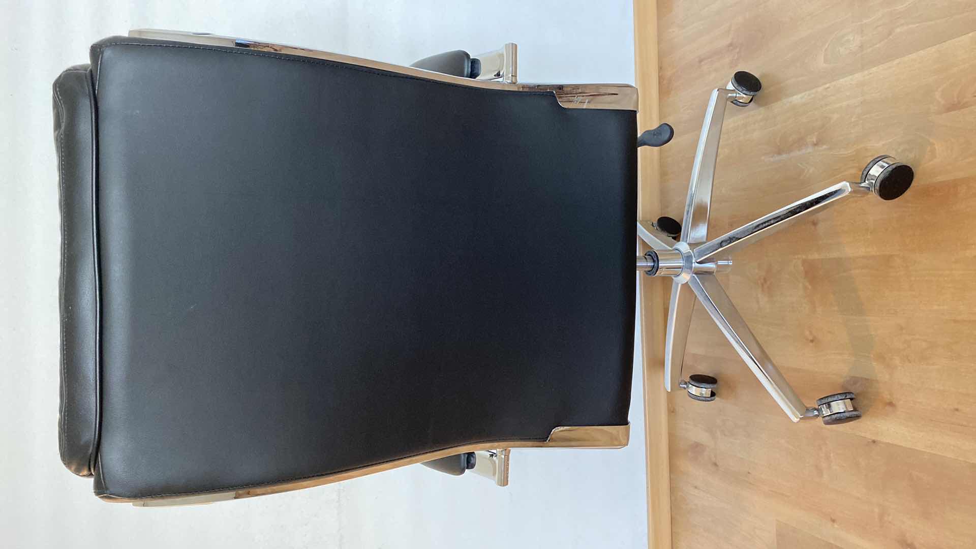 Photo 1 of EXECUTIVE ADJUSTABLE ROLLING CHAIR