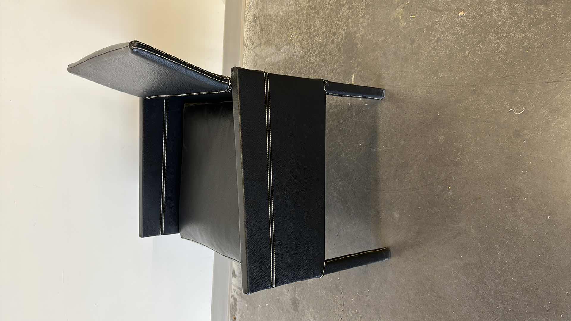 Photo 2 of LEATHER CUSHIONED OFFICE CHAIR