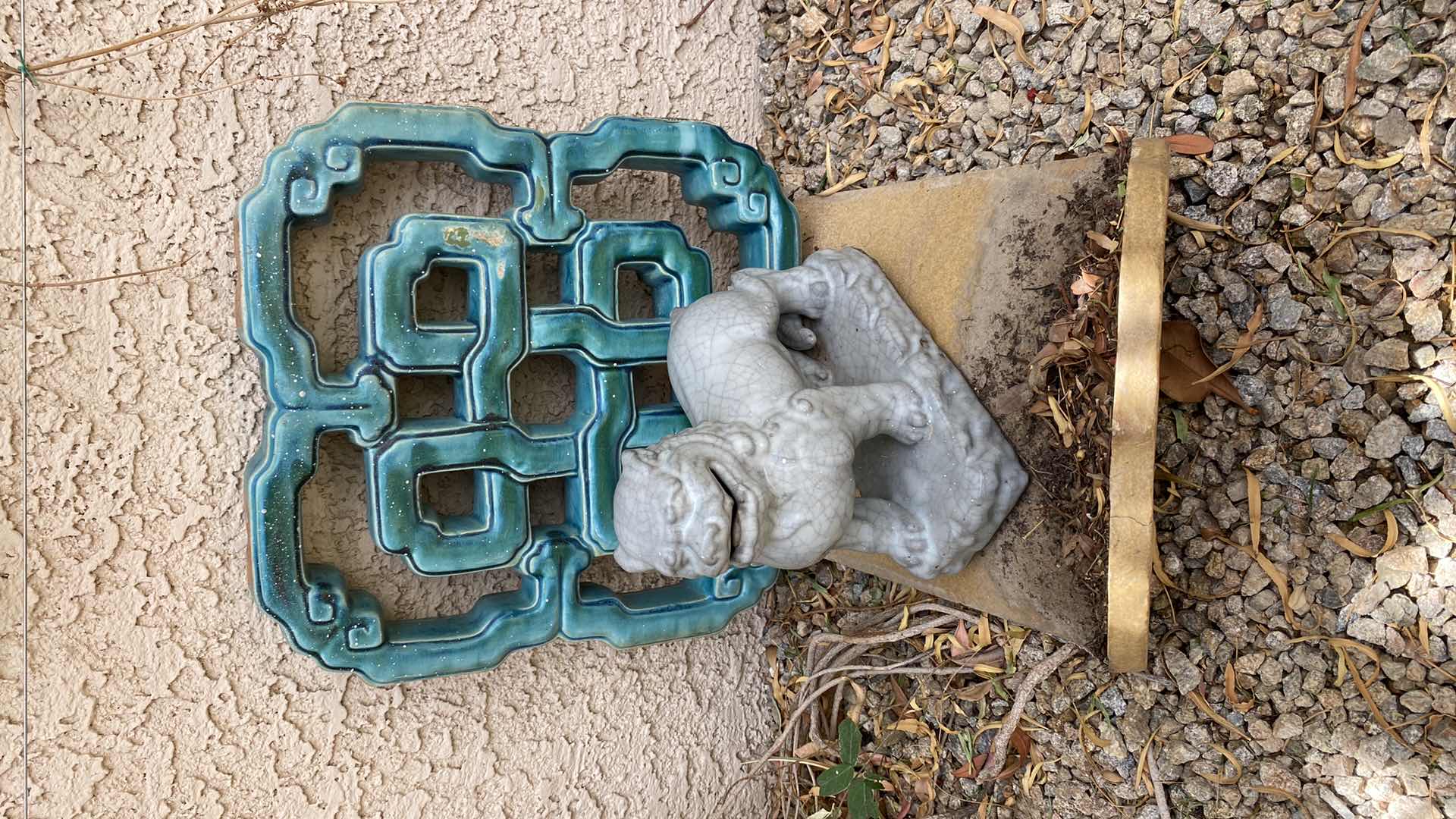 Photo 1 of 3 - ASIAN CERAMICS DECOR - SAKURA 13.5” X 13.5”