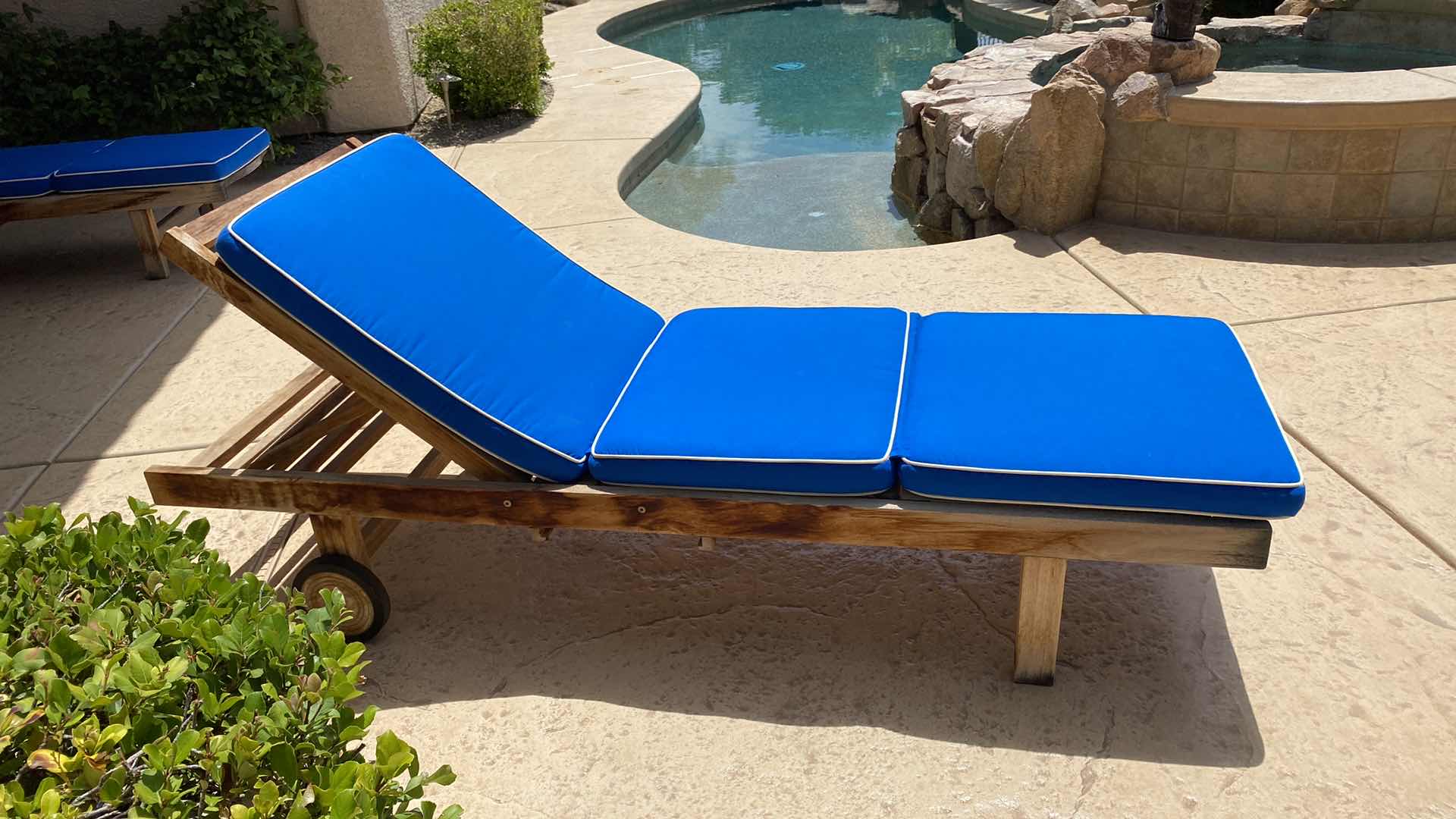 Photo 1 of TEAK WAREHOUSE CHAISE LOUNGE WITH WATER REPELLANT AND SUN PROTECTION FABRIC MARINE BLUE CUSHION 