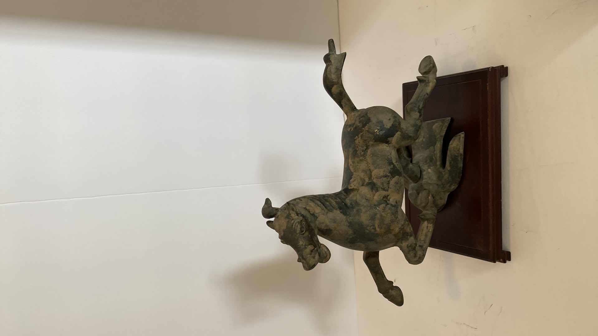 Photo 1 of FLYING HORSE OF GANSU 12” X 9.5” STAND INCLUDED (FROM GUMPS)