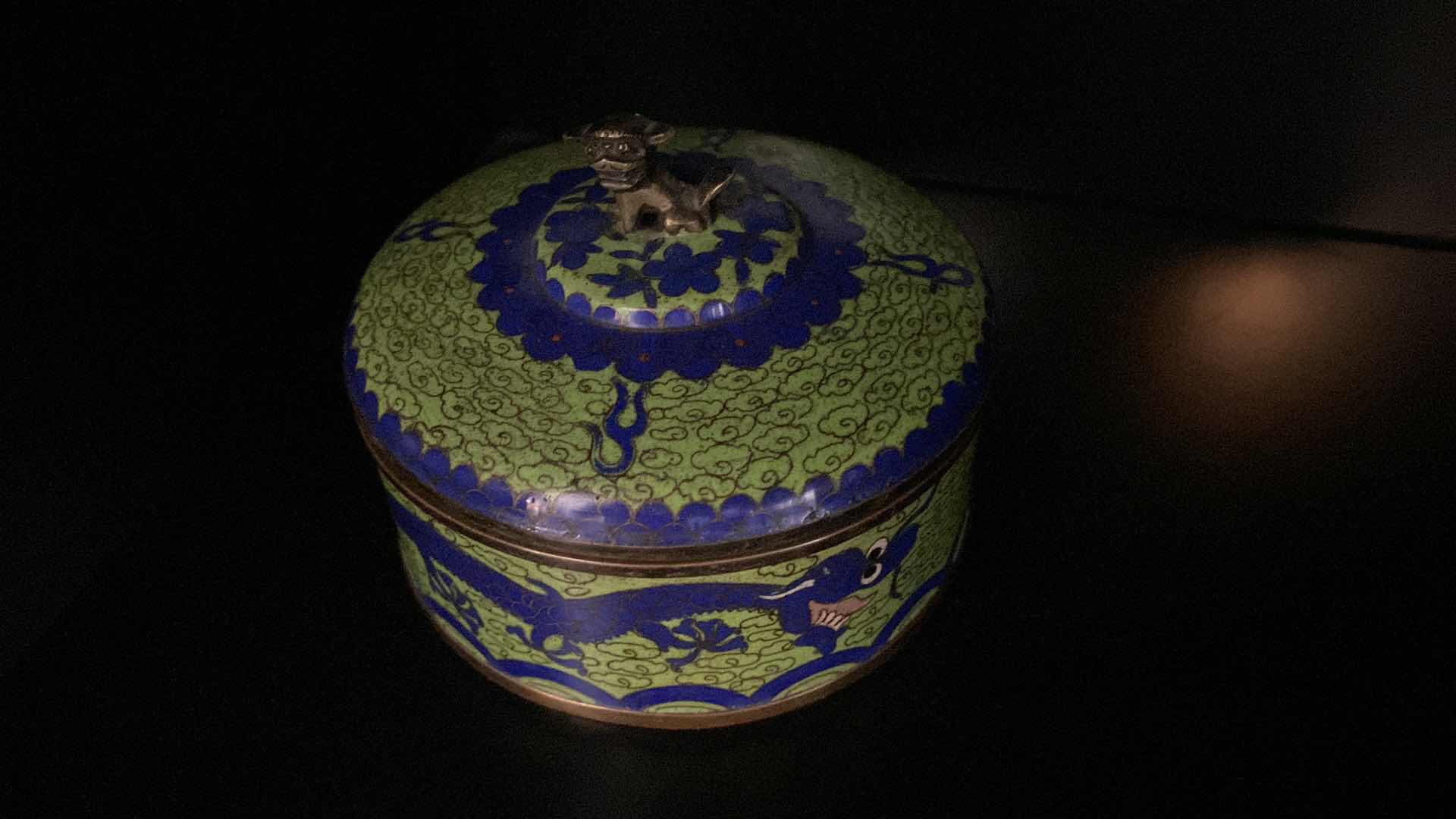 Photo 1 of CHINESE BRASS RAISED CLOISONNÉ DRESSER BOX WITH LID WITH FOO DOG 5.5” X 4” 