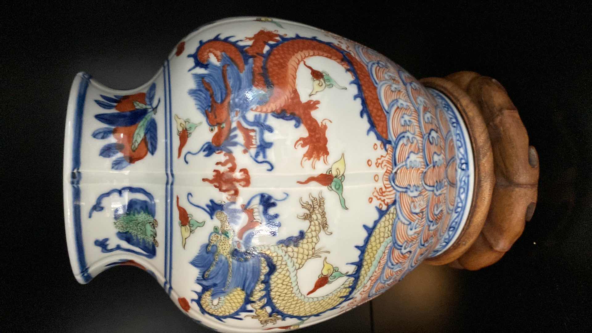 Photo 1 of VINTAGE CHINESE CERAMIC DRAGON PORCELAIN VASE 9 1/2” STAND INCLUDED