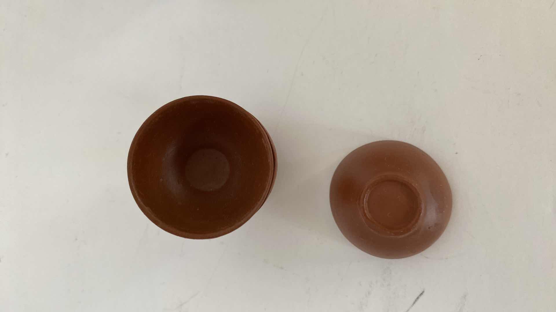 Photo 1 of PAIR OF VINTAGE CHINESE COLLECTIBLE CLAY TEA POTS WITH 4 TEA CUPS LARGEST TEAPOT 3.25“ x 2“