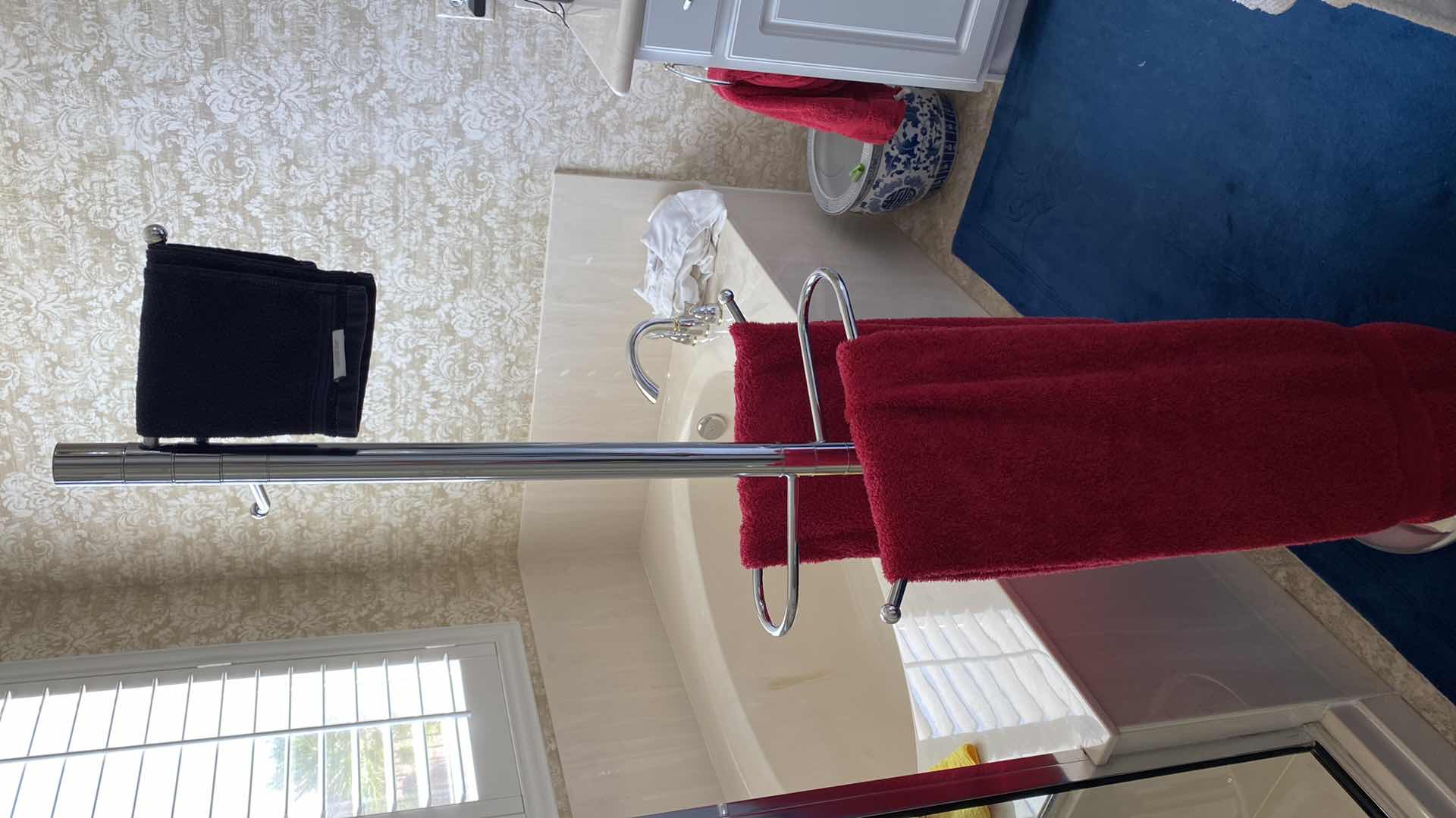 Photo 4 of CHROME TOWEL RACK 63”