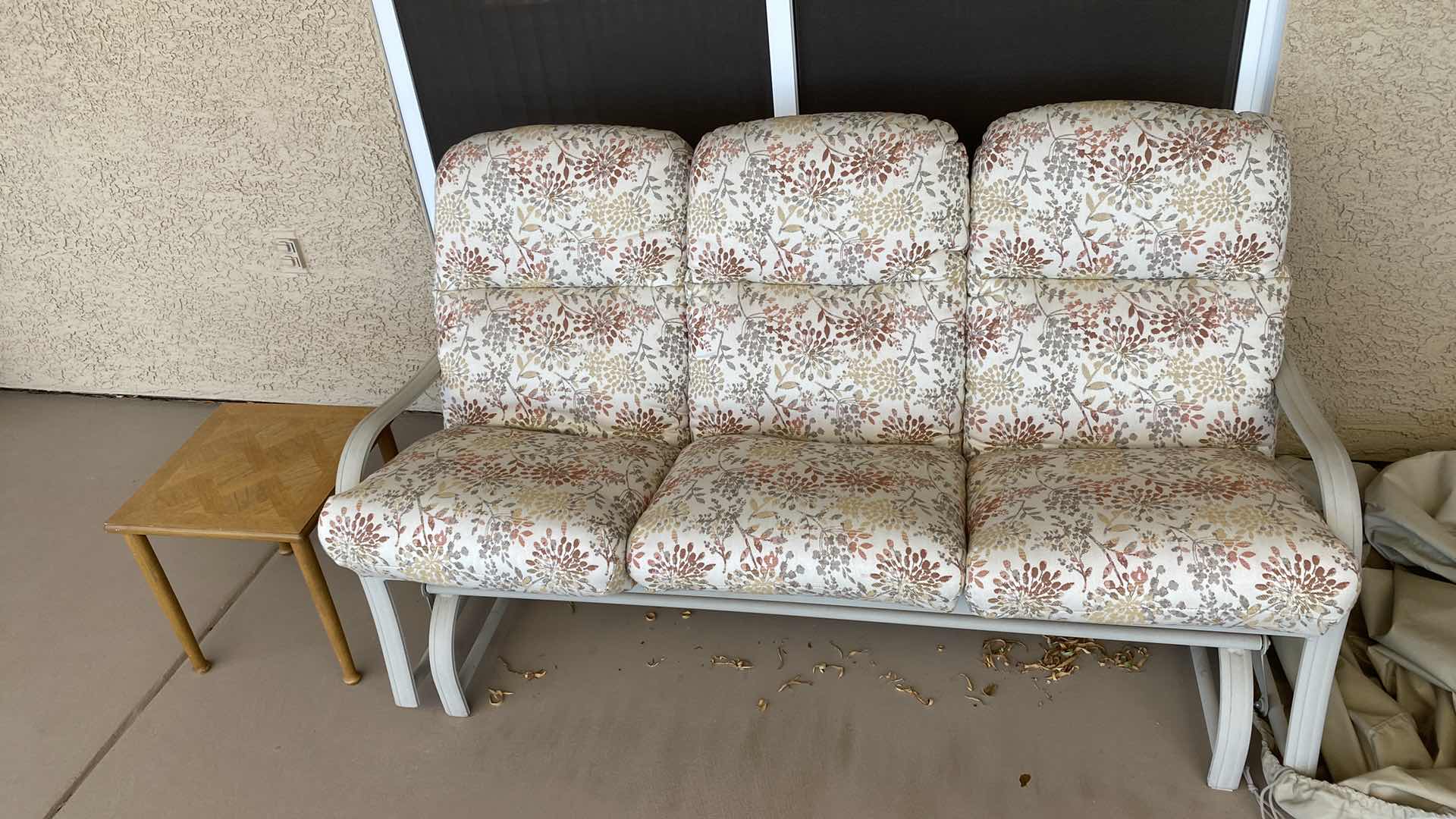 Photo 1 of OUTDOOR SWING 62“ x 26“ x H36“ INCLUDED SMALL TABLE AND COVER FOR SWING