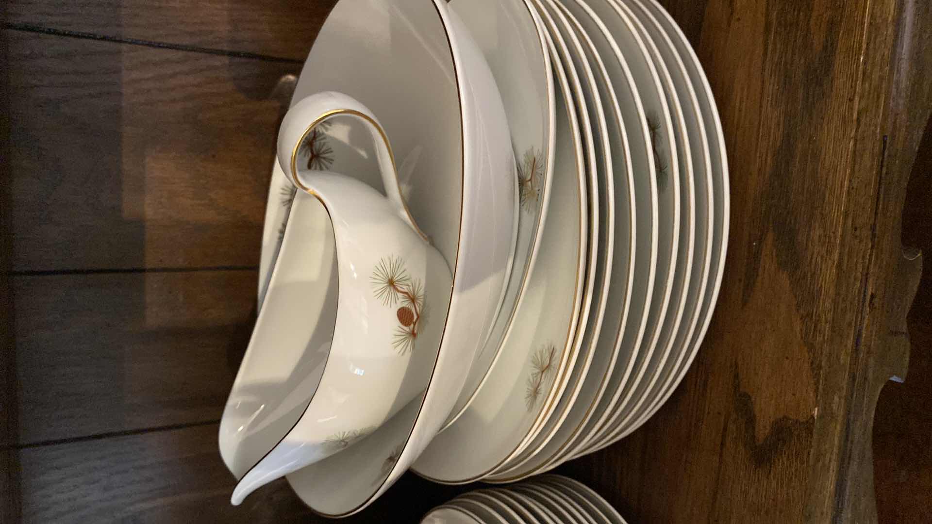 Photo 1 of 91 PIECE SET FUKAGAWA ARITA HAND PAINTED CHINA FROM JAPAN