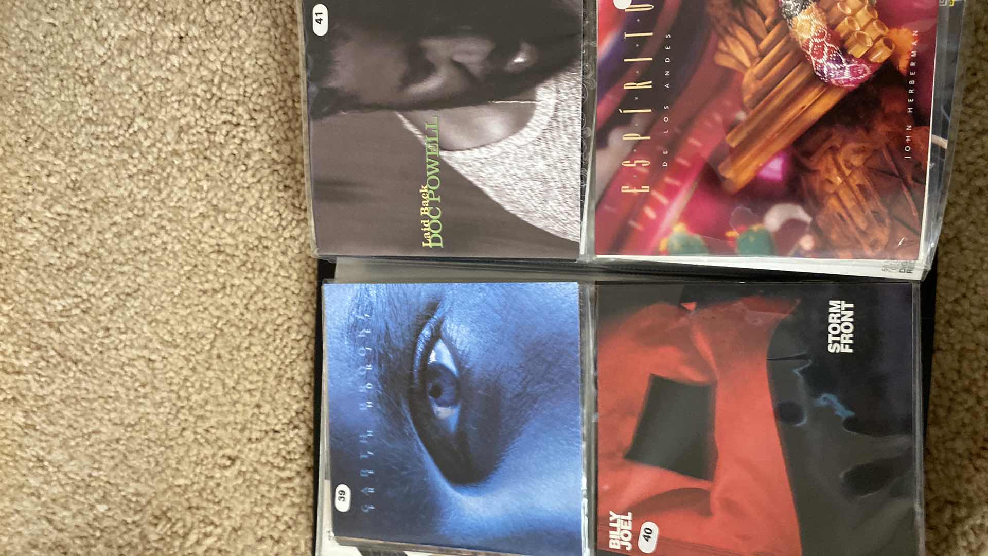 Photo 12 of JVC 200 DISC AUTOMATIC CHANGER XL-MC334 WITH DISCS