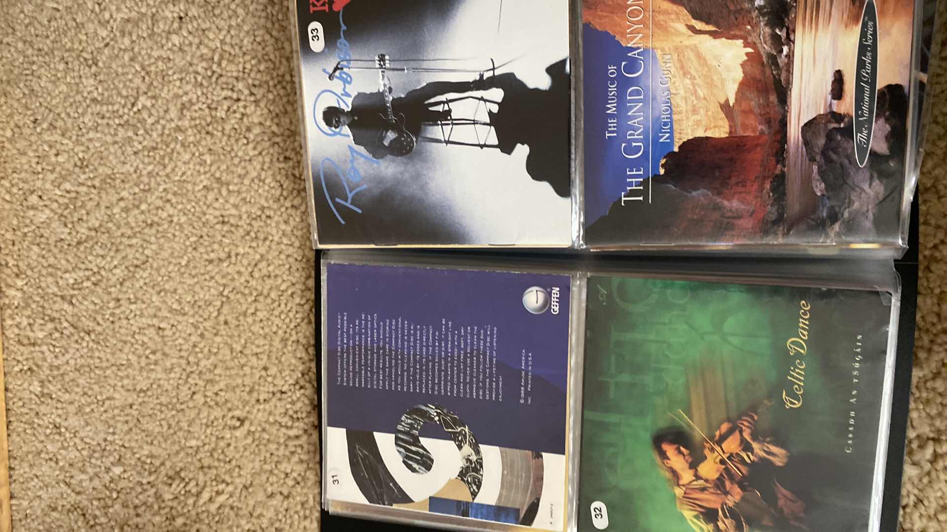 Photo 11 of JVC 200 DISC AUTOMATIC CHANGER XL-MC334 WITH DISCS