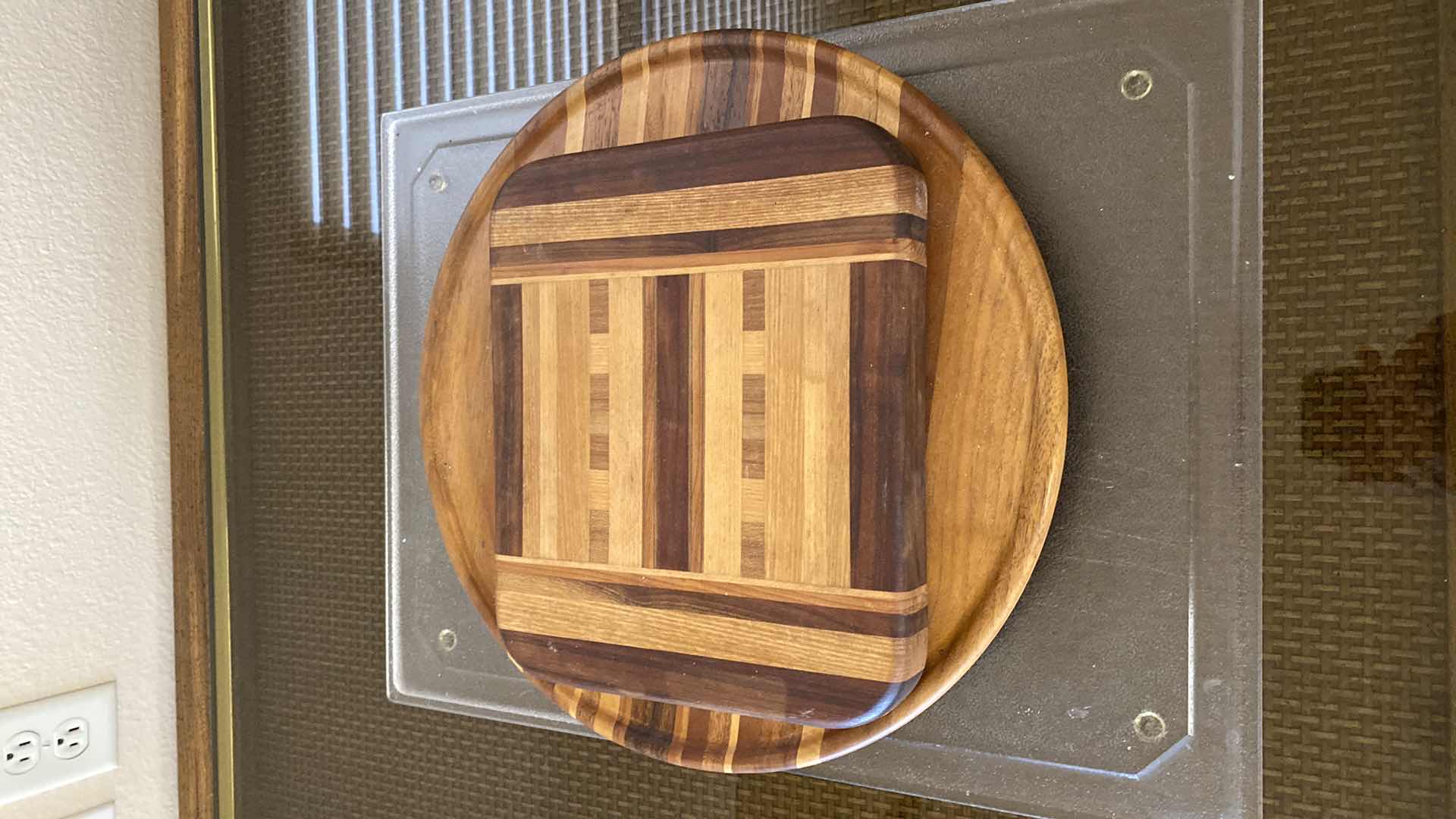 Photo 4 of 3 CUTTING BOARDS LARGEST 20” x 15”