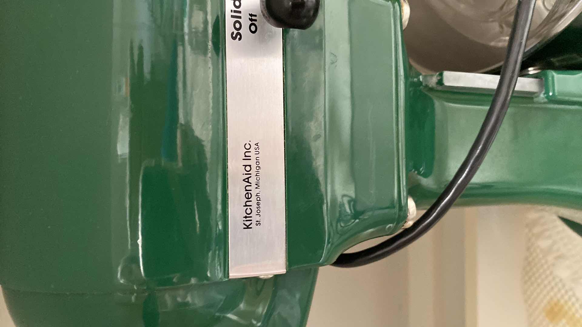 Photo 1 of KITCHEN AID HEAVY DUTY MIXER $550