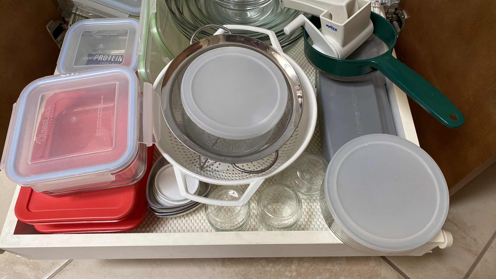 Photo 1 of CONTENTS OF CABINET amount XING BOWLS AND MORE