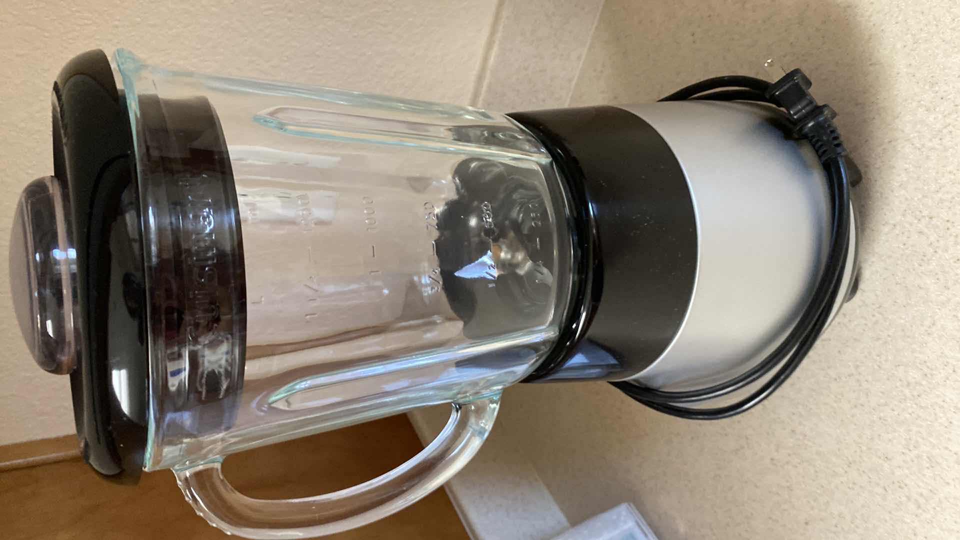 Photo 1 of CUISINART SMART POWER BLENDER