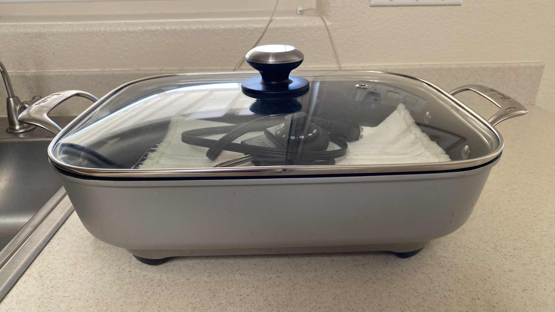 Photo 1 of BREEVILLE ELECTRIC SKILLET