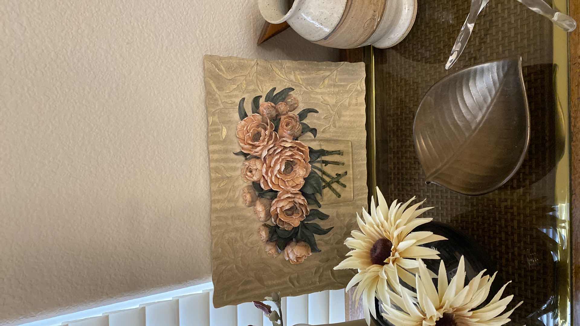Photo 1 of FAUX FLORALS AND HOME DECOR PLAQUE 12” x 9”