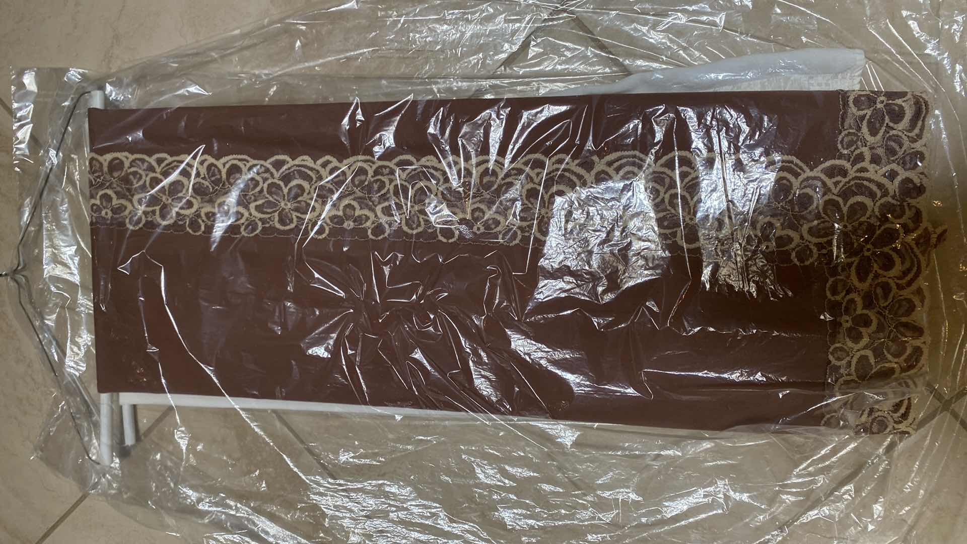 Photo 4 of ASSORTED TABLECLOTHS UNKNOWN SIZES