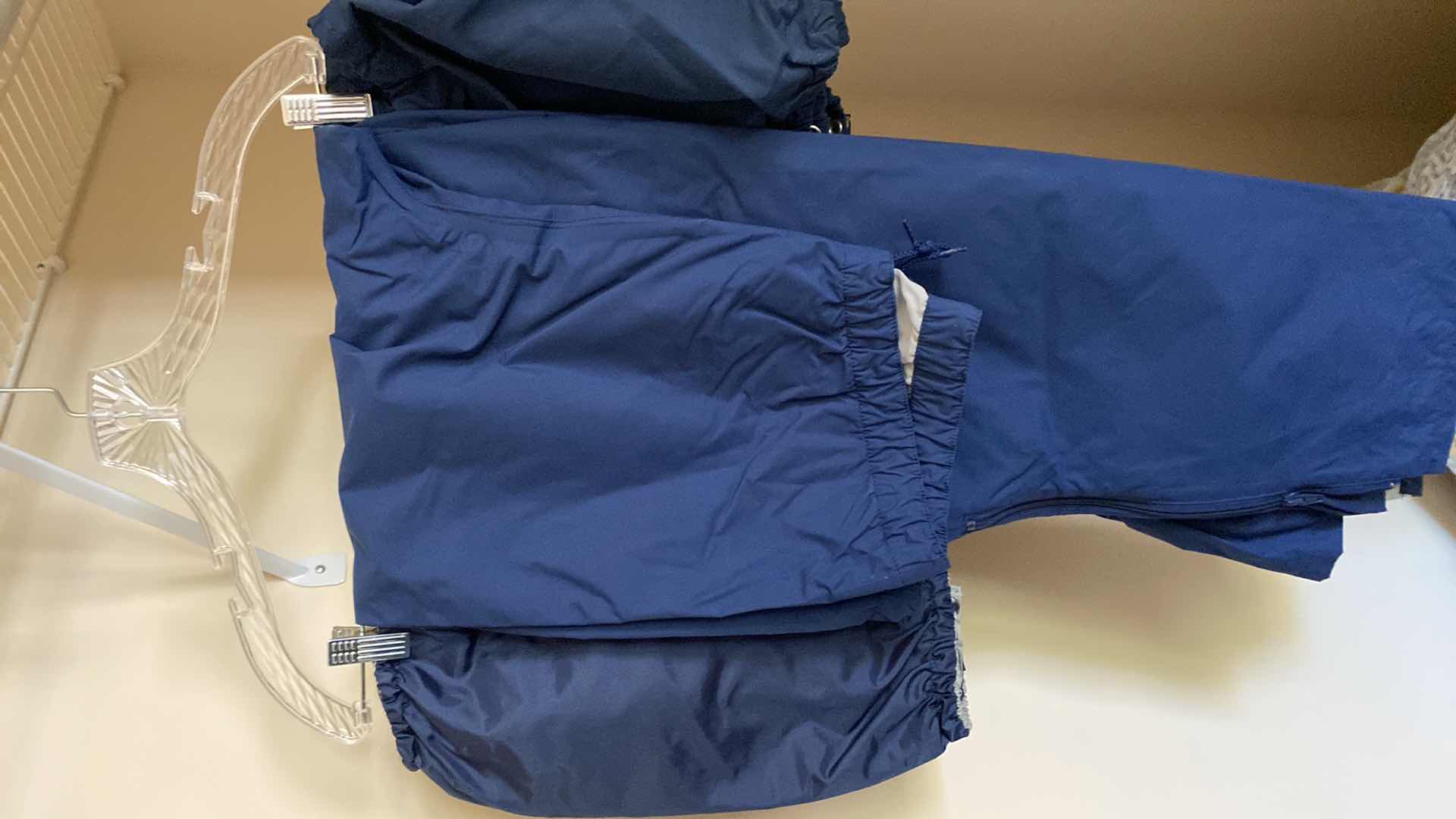Photo 1 of men’s size large Helly Hansen, light weight powder, pants with two pairs of gators