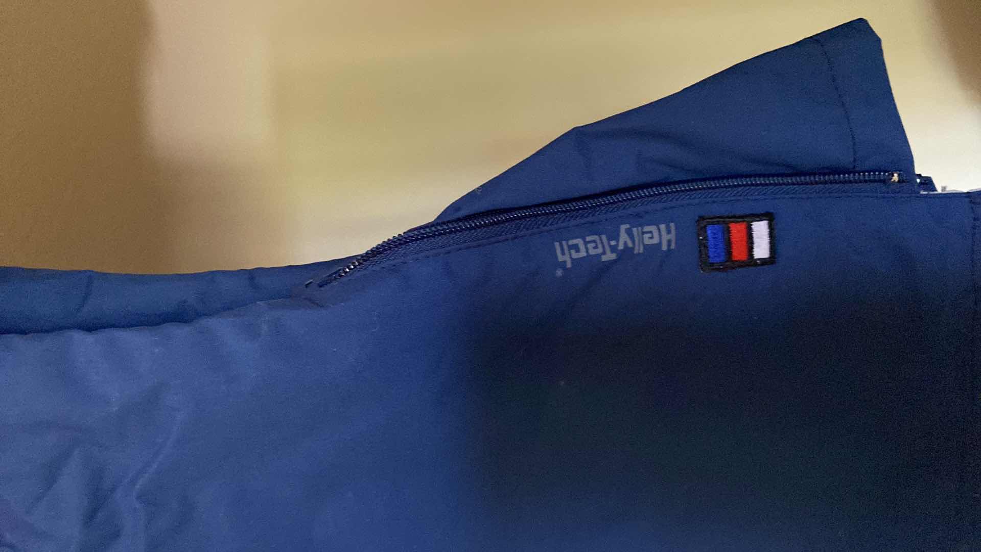 Photo 1 of men’s size large Helly Hansen, light weight powder, pants with two pairs of gators