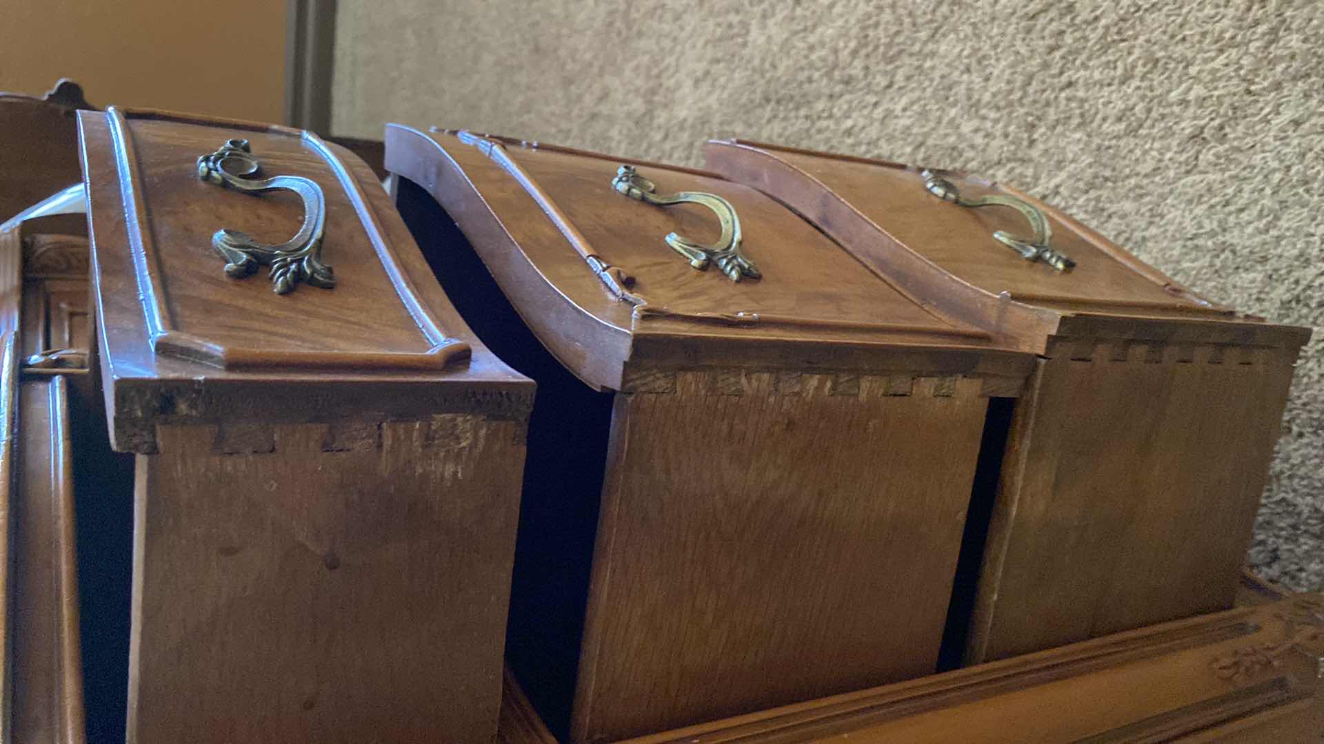 Photo 1 of ANTIQUE VANITY WITH ACANTHUS LEAF TRIM,  DOVETAIL CONSTRUCTION INCLUDES  MIRROR AND BENCH 50“ x 20“  H 30“