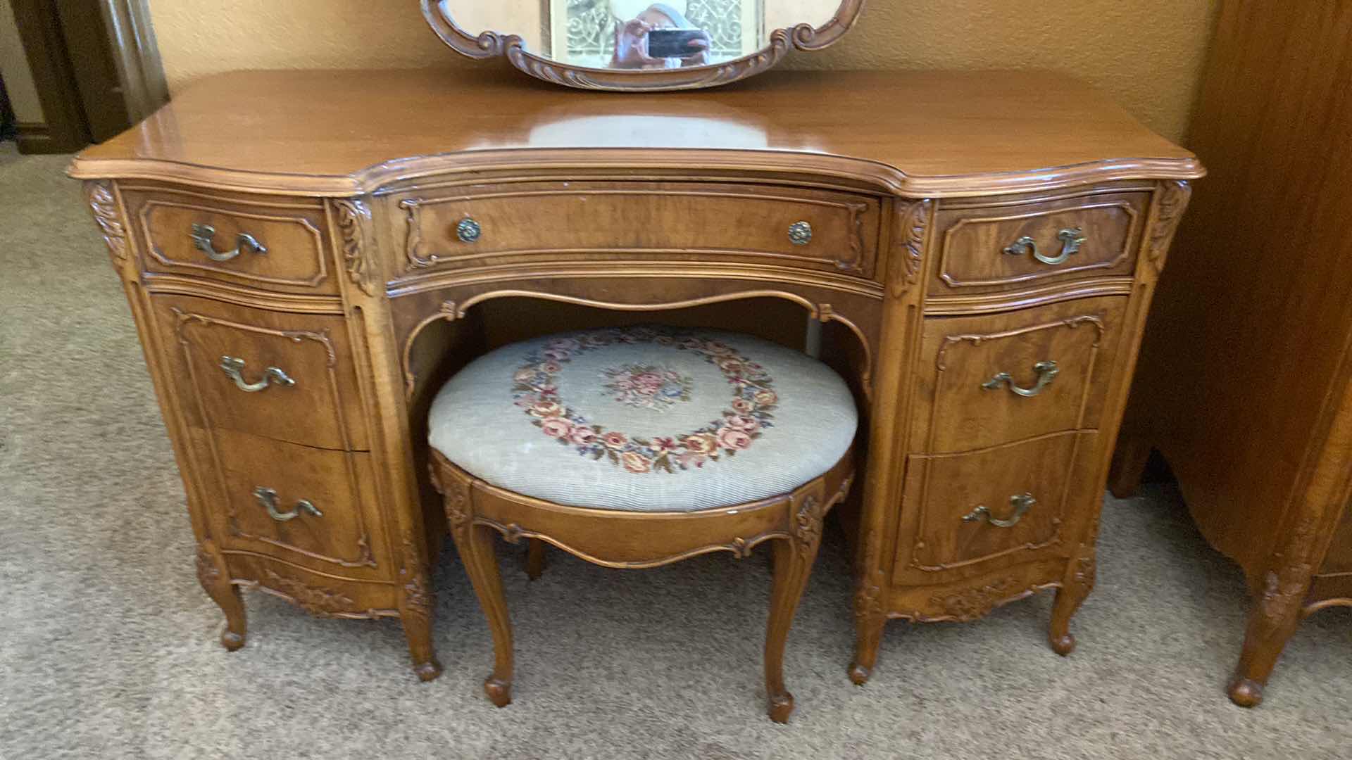 Photo 1 of ANTIQUE VANITY WITH ACANTHUS LEAF TRIM,  DOVETAIL CONSTRUCTION INCLUDES  MIRROR AND BENCH 50“ x 20“  H 30“