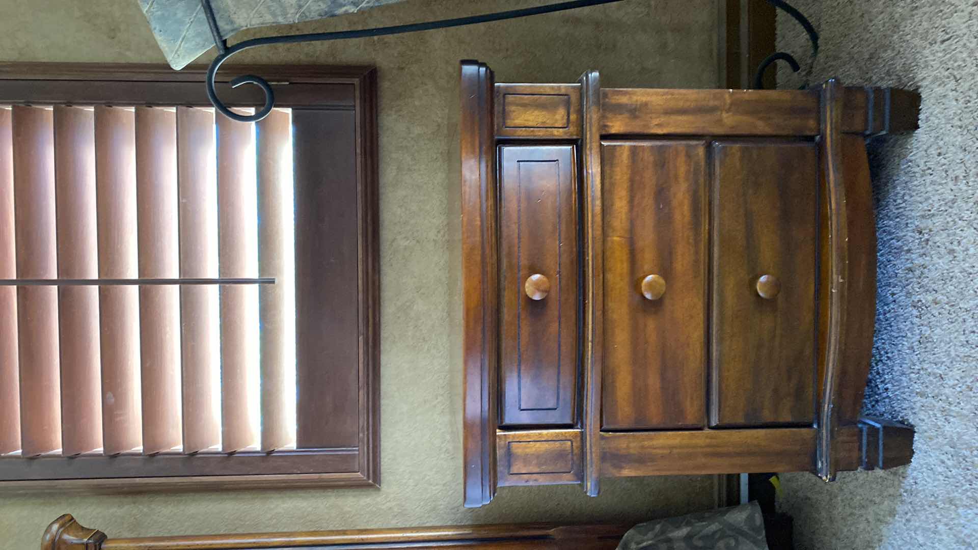 Photo 1 of DARK WOOD TRADITIONAL NIGHT STAND 25 1/4“ x 18 1/4“ H 28“