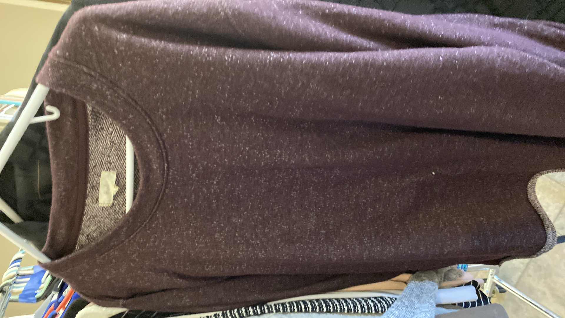 Photo 1 of 16-WOMENS SIZE MEDIUM CLOTHING