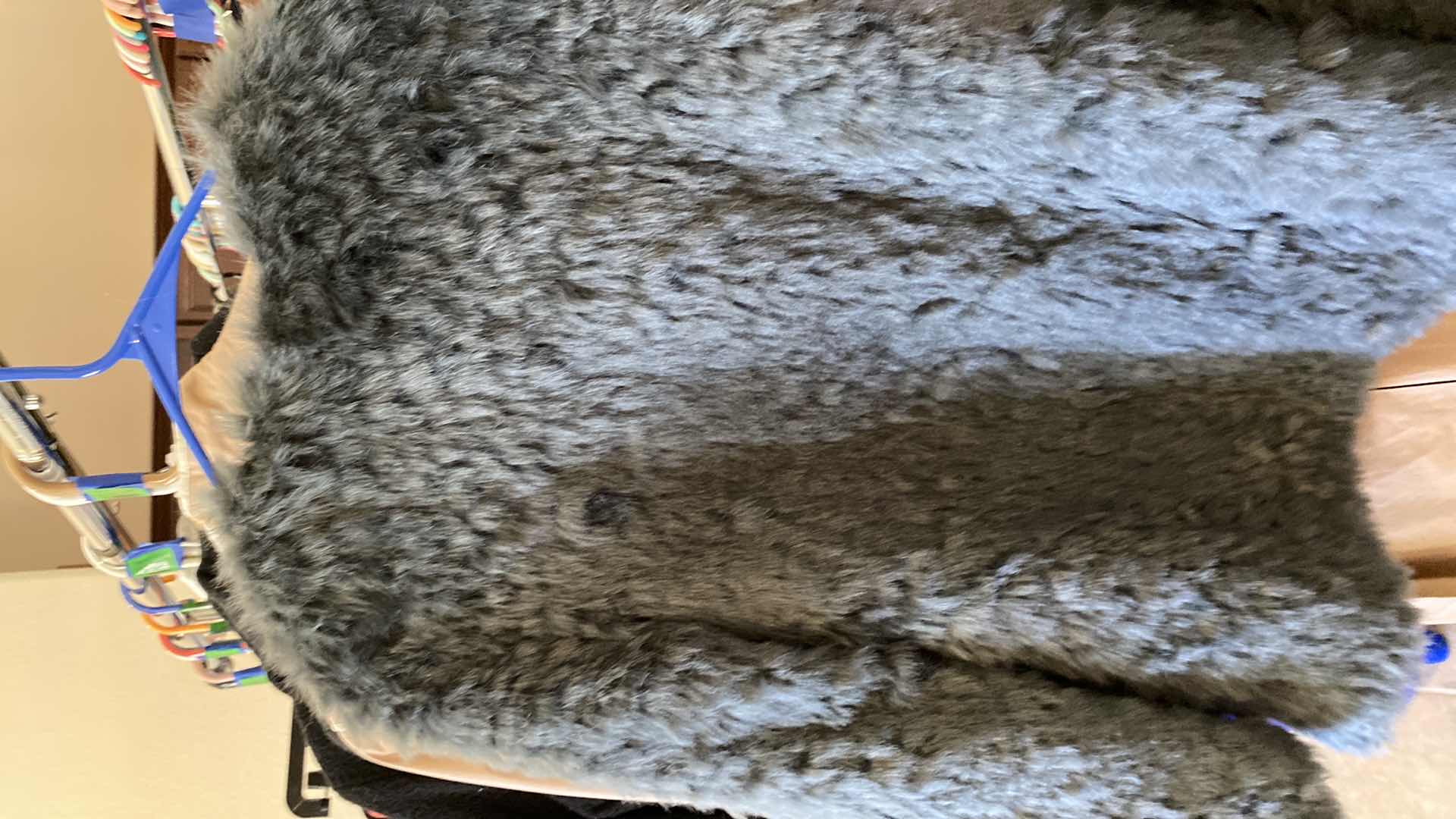 View 3 of NWT WOMENS SUZE MEDIUM WAYF FAUX F FOR JACKET FROM NORDSTROMS $125