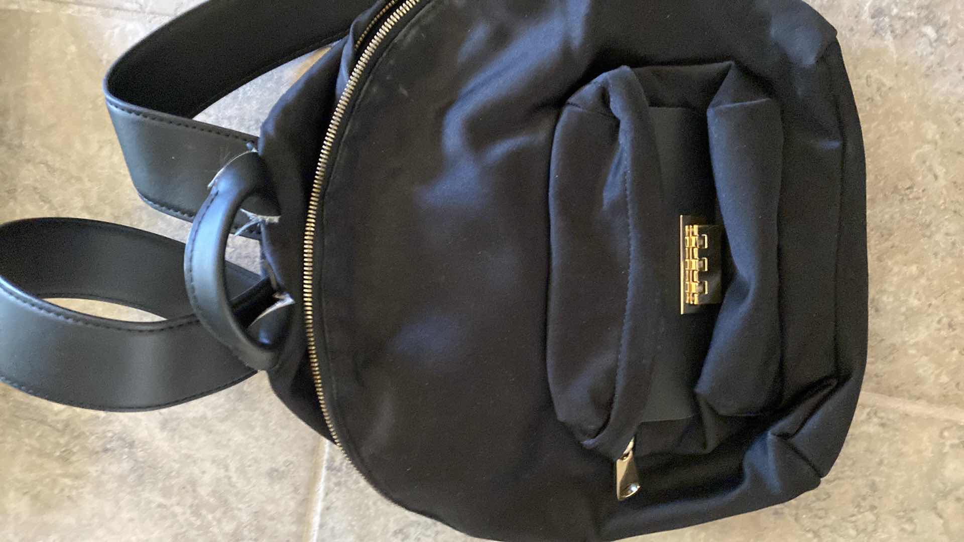 Photo 4 of 4-WOMENS HANDBAGS