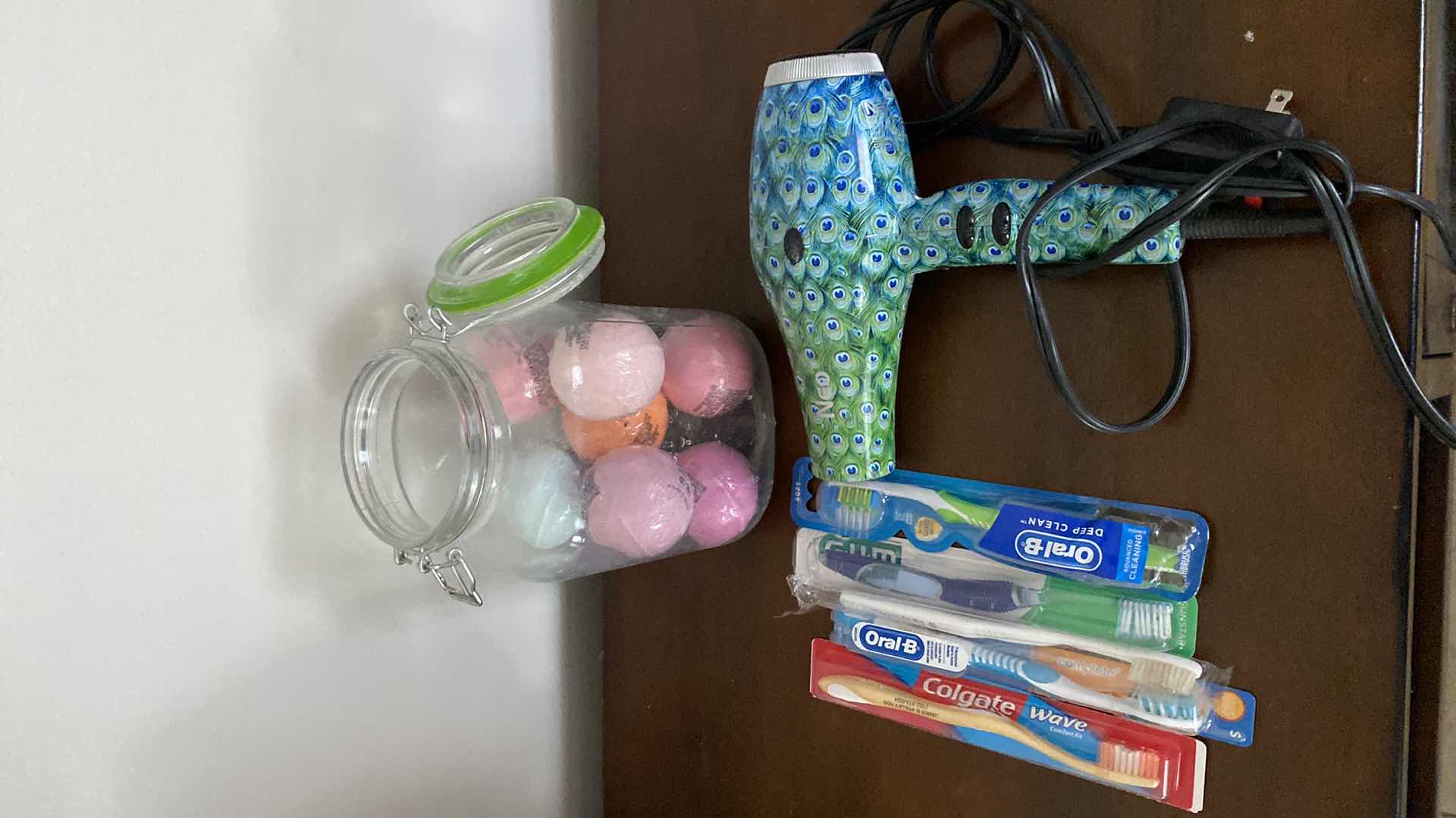 Photo 1 of BATHROOM SUNDRIES