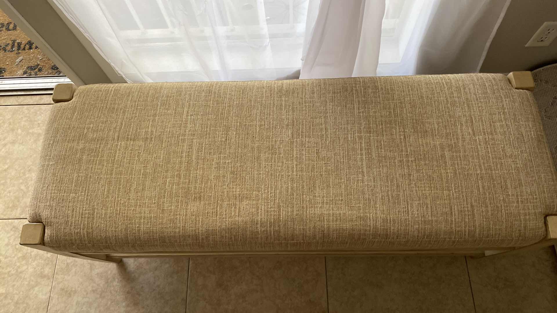 Photo 1 of BED ARTT MODERN COUNTRY LINEN BENCH 48“ x 17“ H 19“