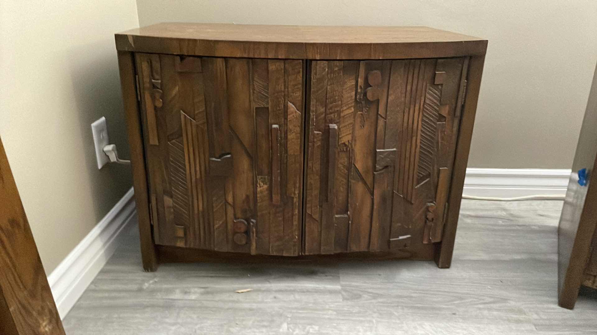 Photo 1 of VINTAGE MID CENTURY MODERN 1970s BRUTALIST PAUL EVANS STYLE SIDE TABLE 30”x19” H 22”