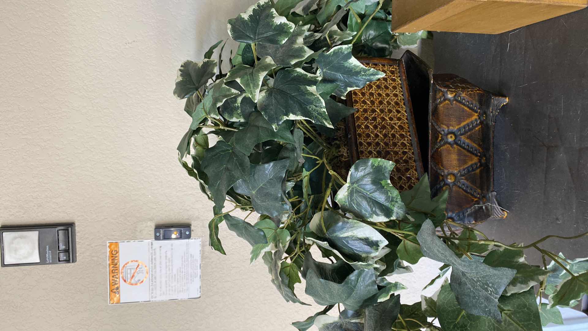 Photo 1 of LAUNDRY ROOM DECOR 4 PIECES LARGEST BOX 8” x 8”