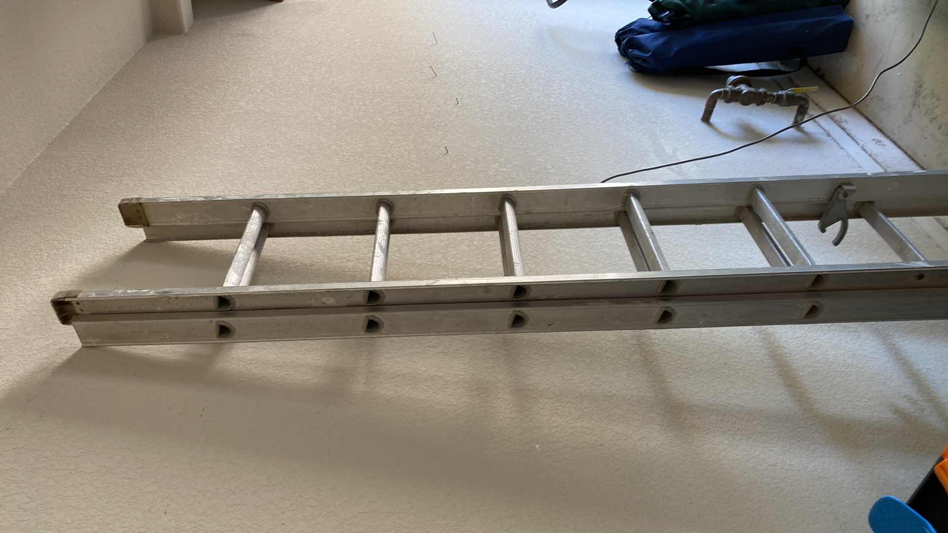 Photo 1 of EXTENSION LADDER 8’ to 15’