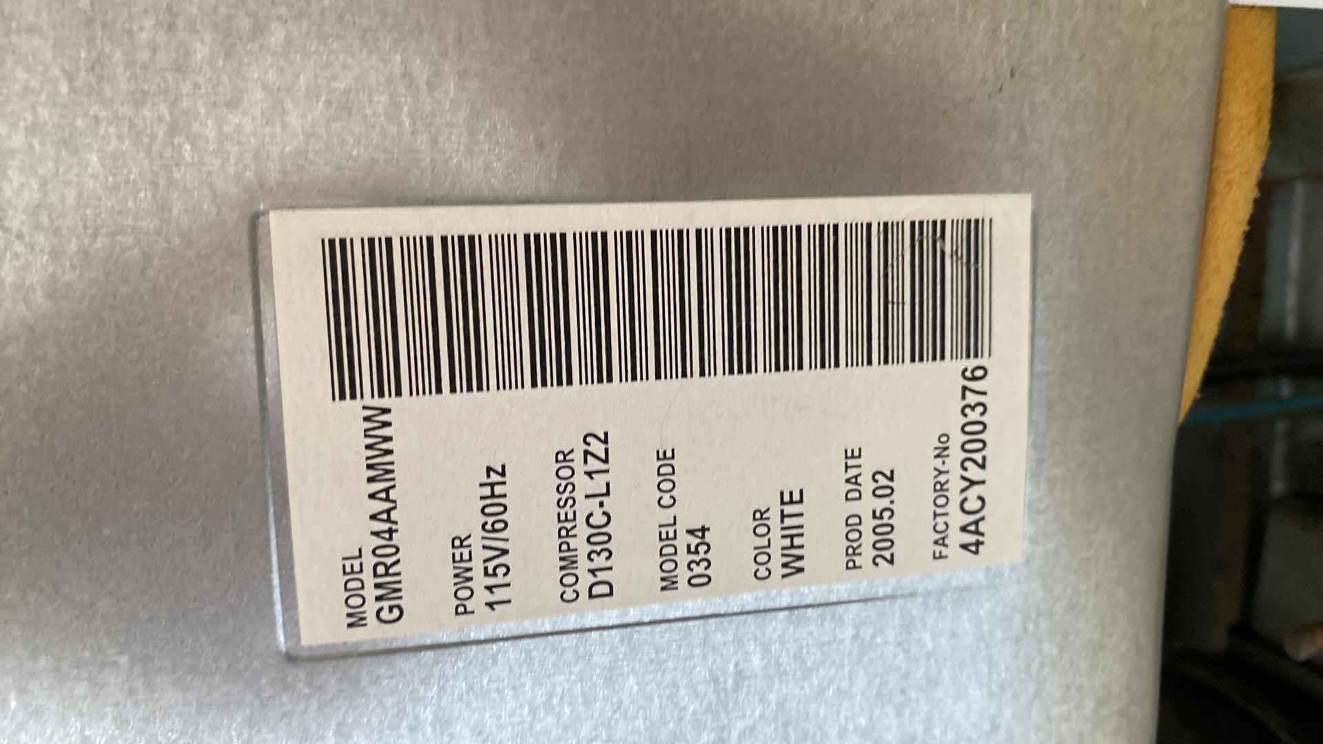 Photo 1 of GENERAL ELECTRIC COMPACT REFRIGERATOR 20“ x 22“ H 31 1/2“