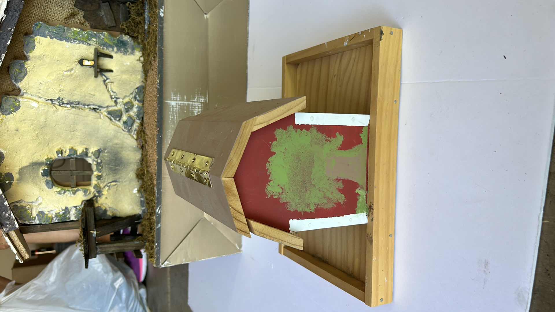 Photo 1 of CHRISTMAS DECOR, NATIVITY BACKGROUND, WREATH AND BARN