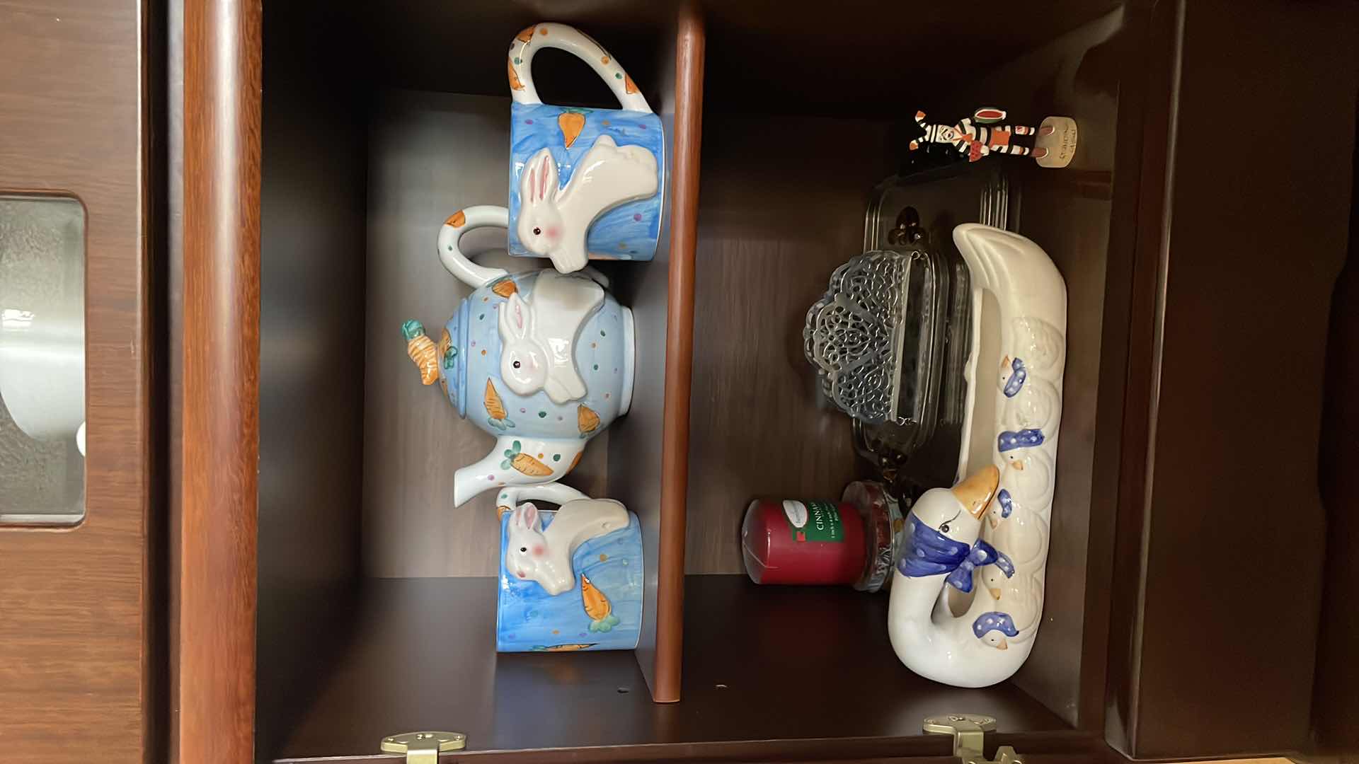 Photo 2 of CONTENTS OF CABINET LR