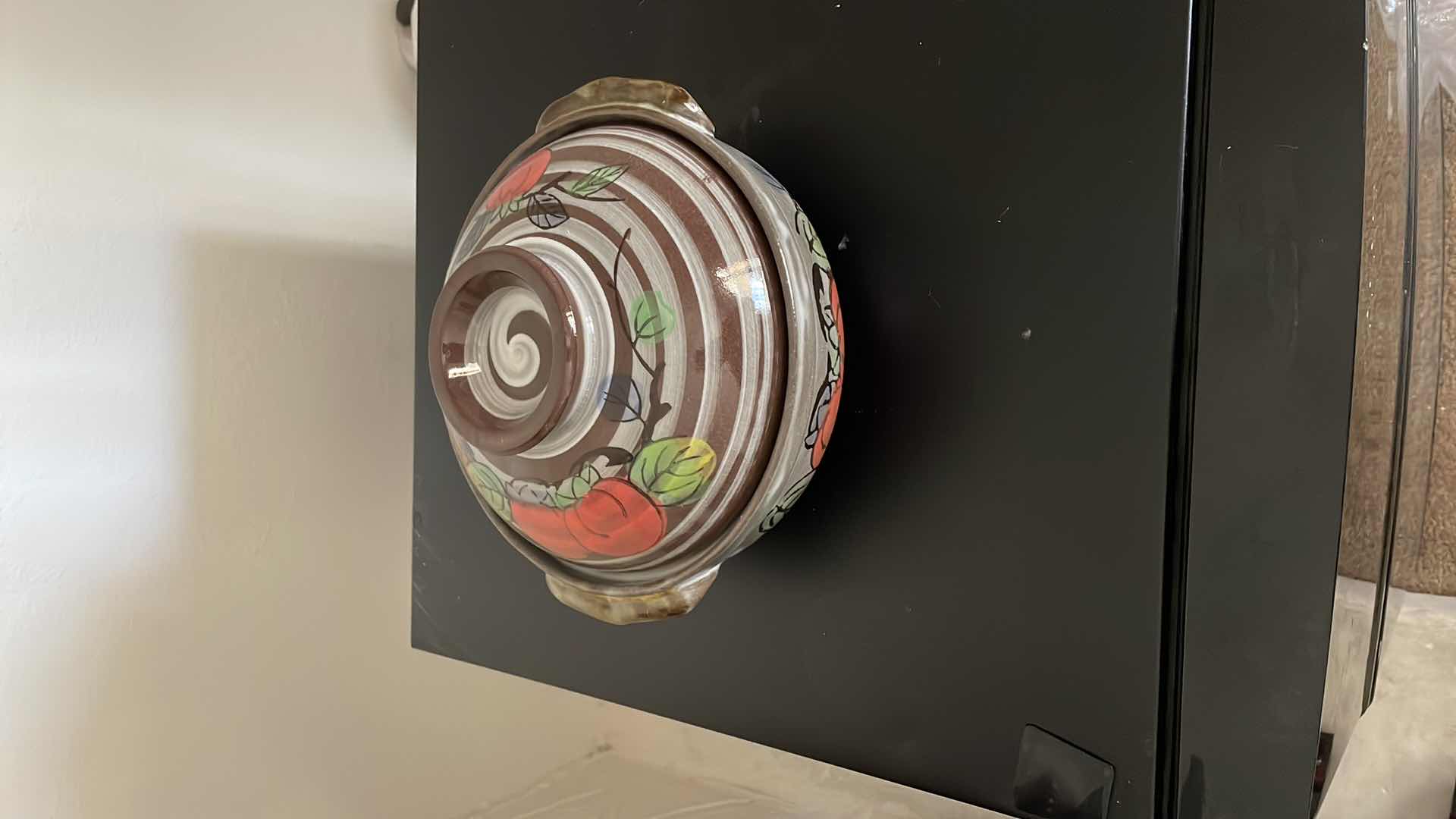 Photo 1 of BROWN CERAMIC SOUP POT